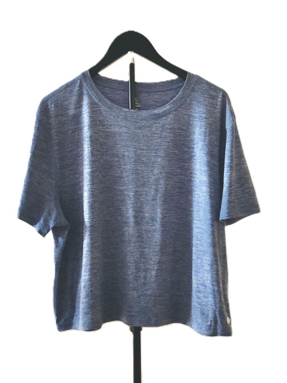 Rhoback Tailwind Performance Tee Cropped Top Dog Logo Heather Blue Women Sz S